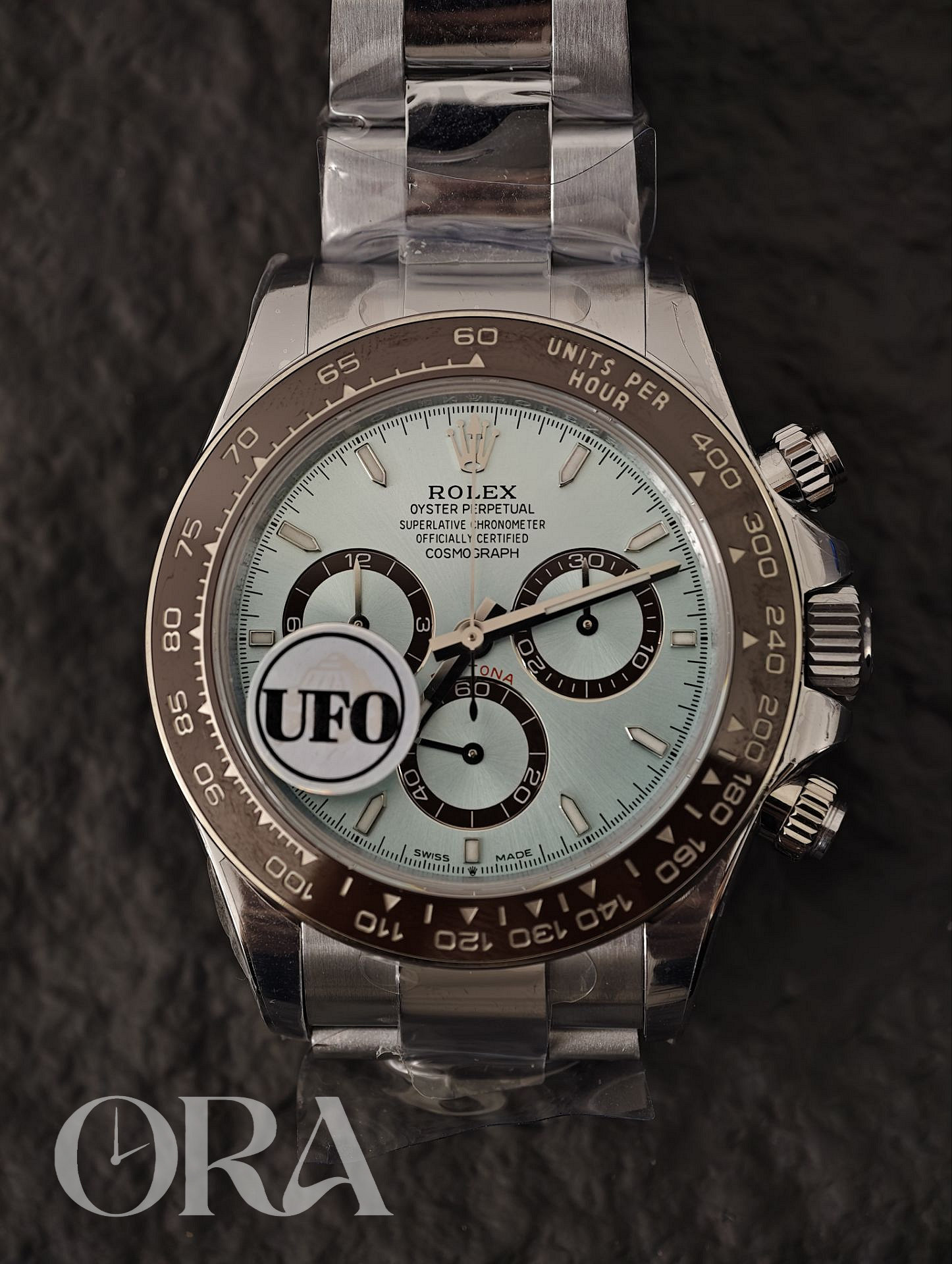 1-UFO ROLEX Oyster Perpetual Cosmograph Daytona Ice Blue Dial